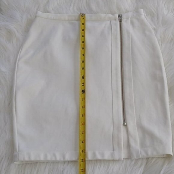 NEW Cupcakes and Cashmere Jann White Zip Pencil Skirt - Picture 12 of 13